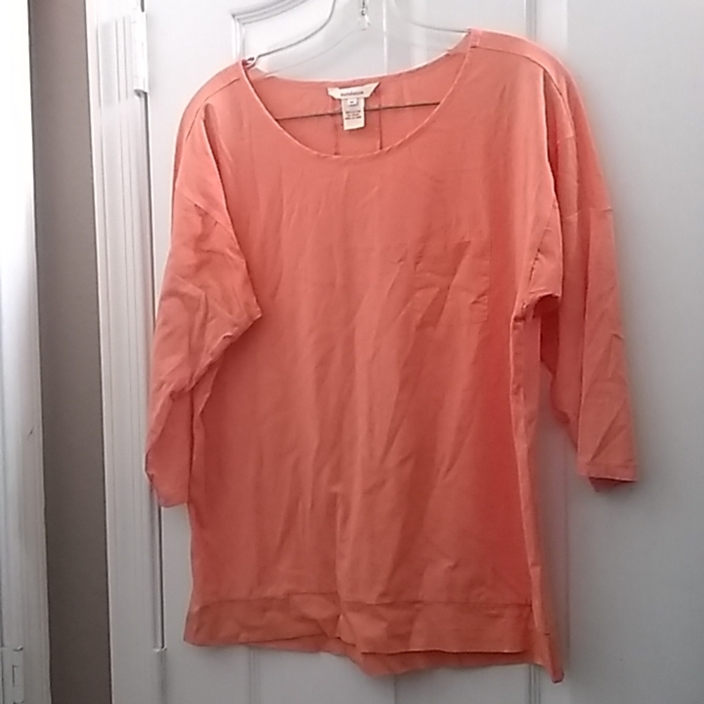 FINAL MARKDOWN Ladies Sundance top medium